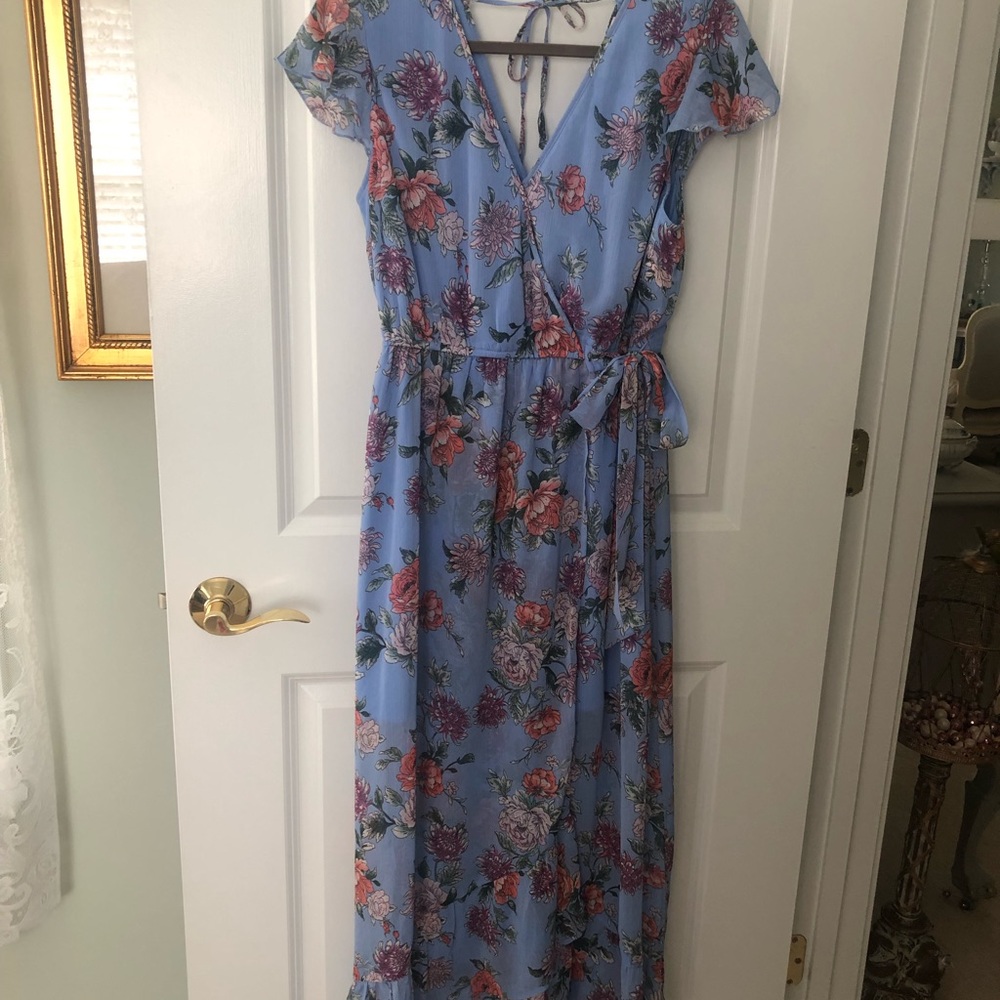Band of Gypsies Blue Floral Midi Dress